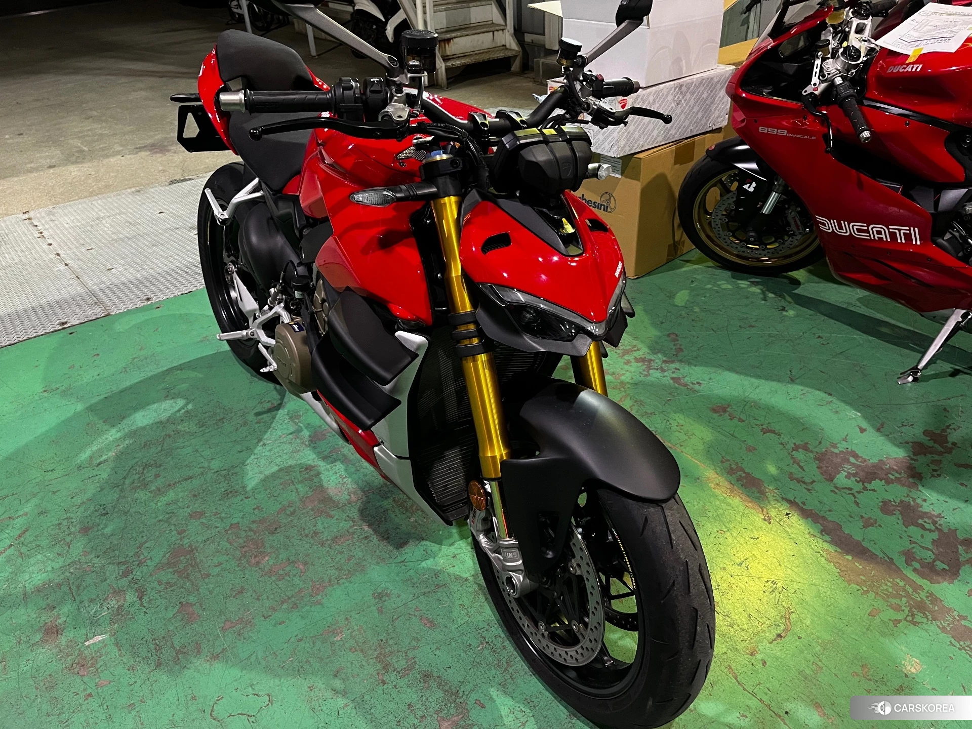 Ducati STREETFIGHTER V4 S 2020 из Японии