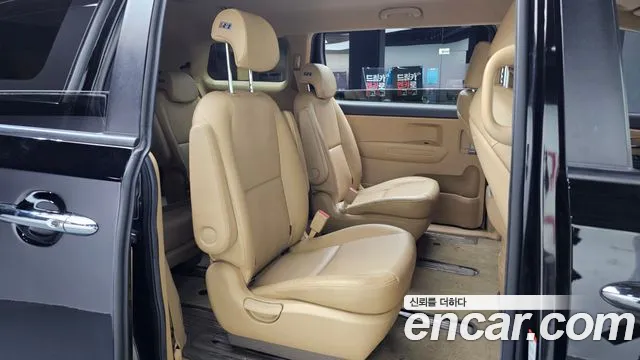 Kia The New Carnival id 2701852 из Кореи 13