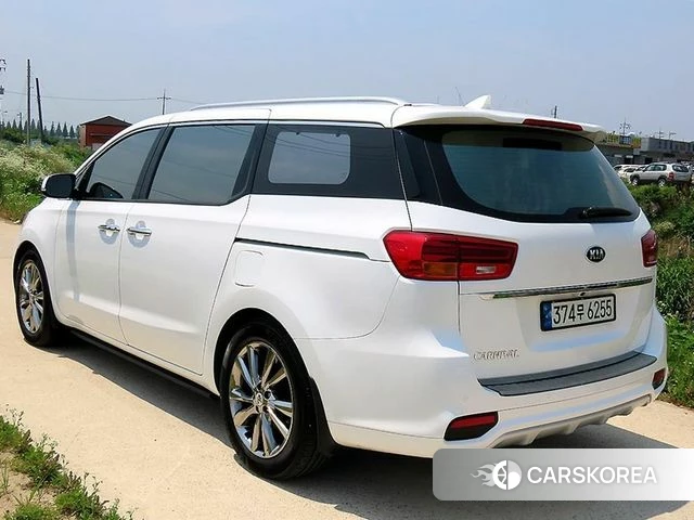 Kia The New Carnival id 4546969 из Кореи 13