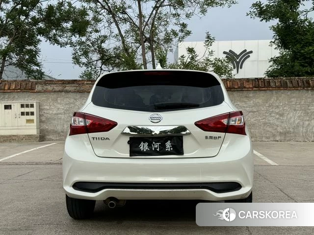 Nissan TIIDA id 4374455 из Китая 14