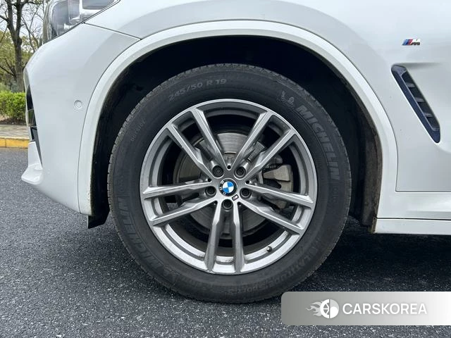 BMW X3 id 4238717 из Китая 7