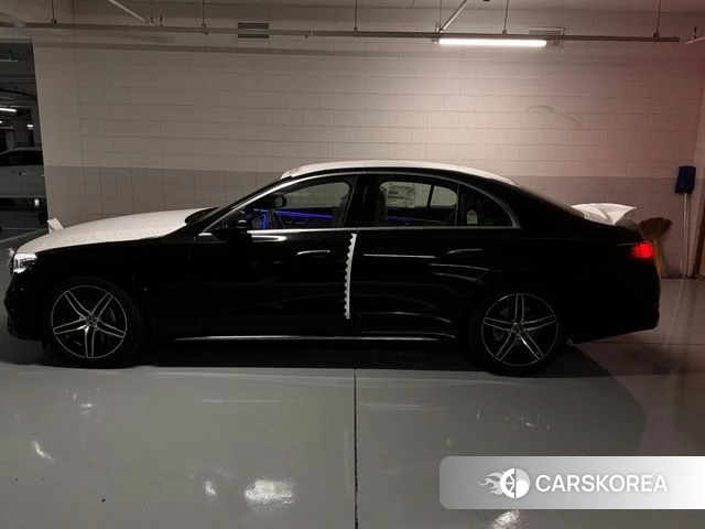 Mercedes-Benz E-Class W214 2026 Черный из Кореи, фото 3