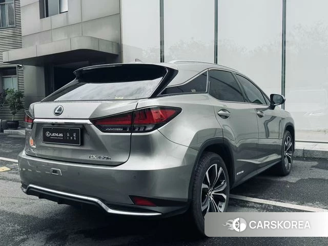 Lexus RX 2022 Серебристо-серый из Китая, фото 3