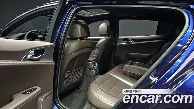 Kia Stinger id 2677494 из Кореи 13