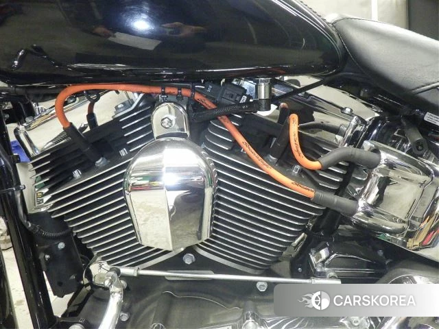 Engine photo