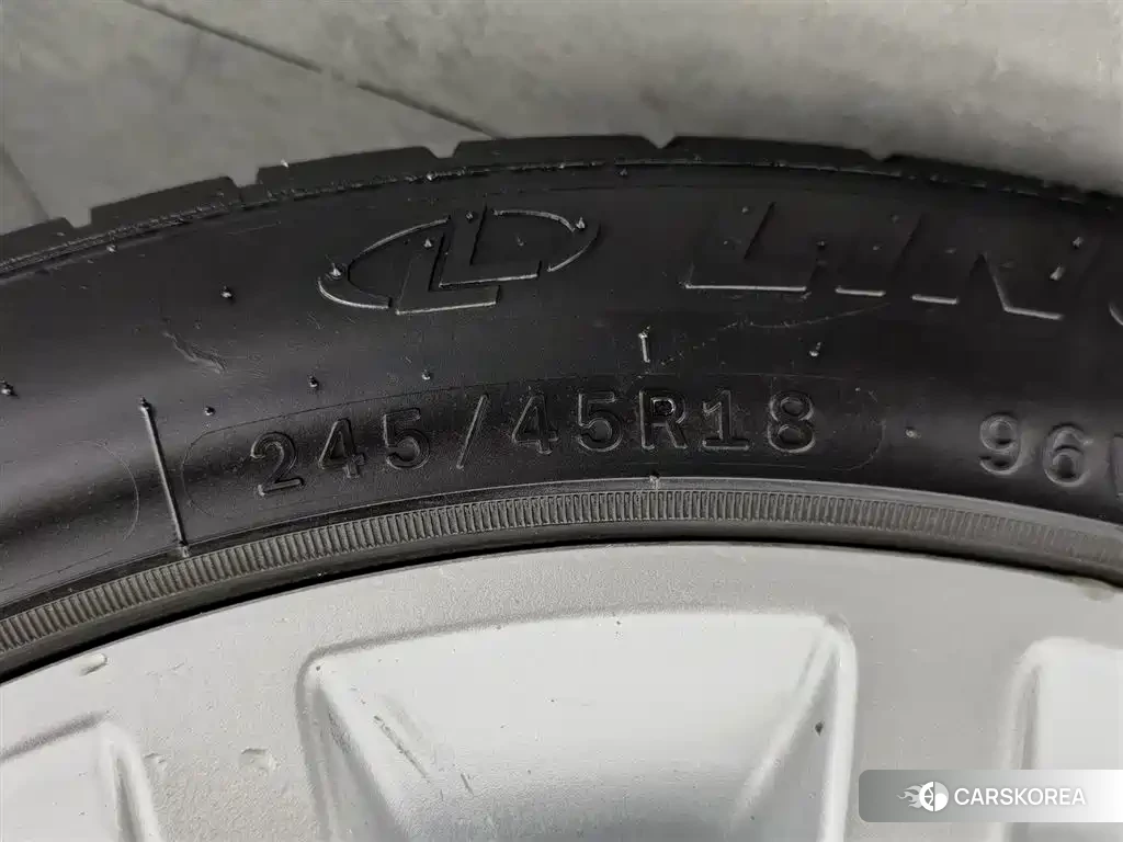 BMW 5 series id 4577843 из Китая 17