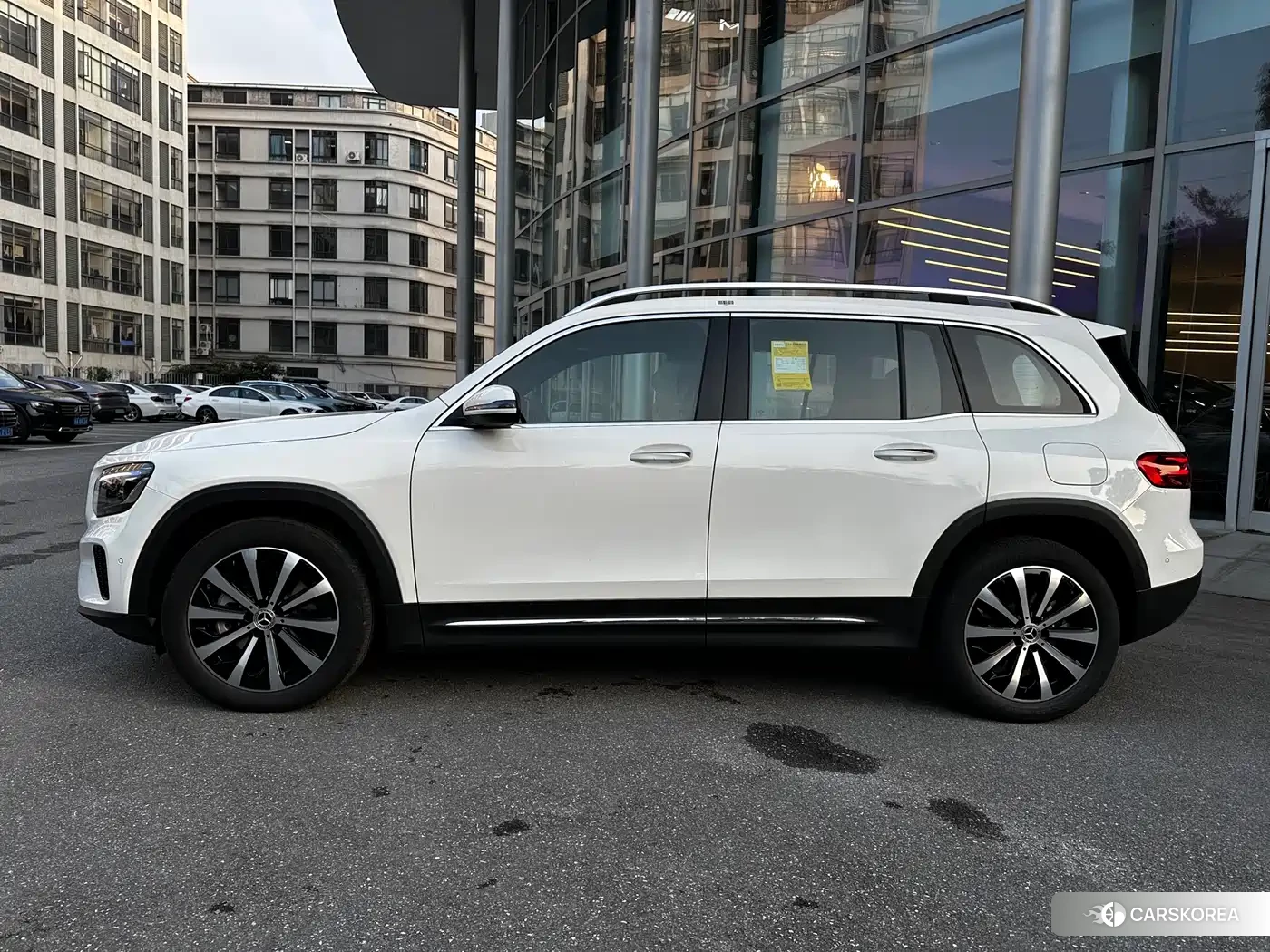 Mercedes-Benz GLB 2025 Белый из Китая, фото 3