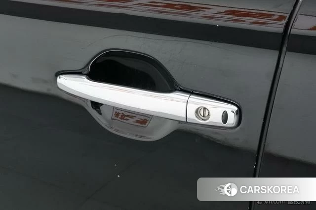 Mitsubishi  Outlander id 4210244 из Китая 17