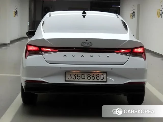 Hyundai Avante Hybrid (CN7) id 3360727 из Кореи 13