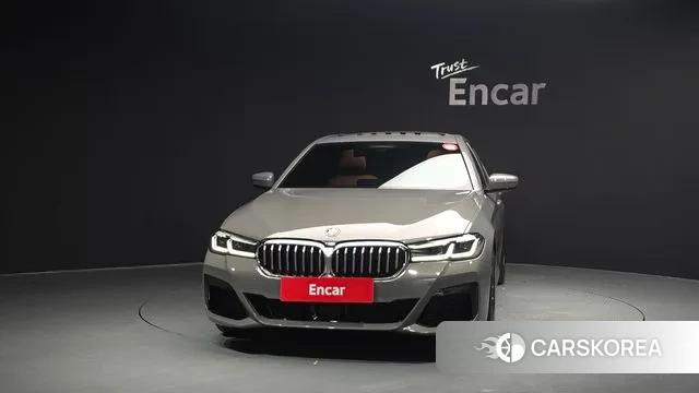 BMW 5 Series (G30) id 3037044 из Кореи 13