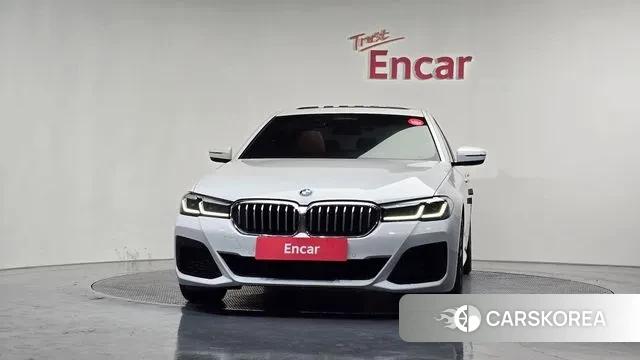 BMW 5 Series (G30) id 3586609 из Кореи 13