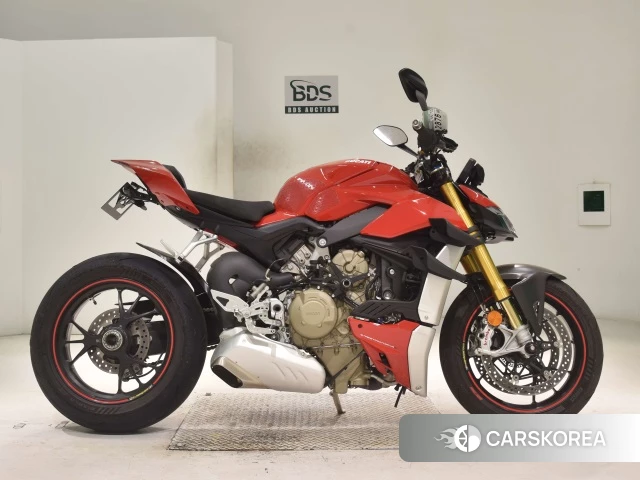 Проданный Ducati STREETFIGHTER V4 S 2021 из Японии, фото 2