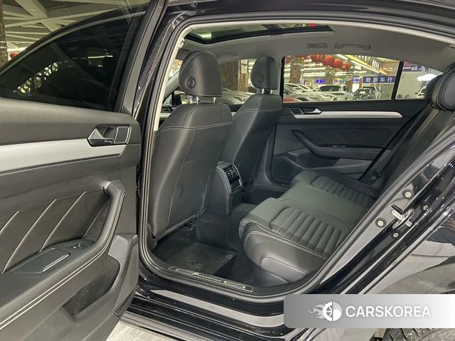 Volkswagen Magotan id 4276145 из Китая 16