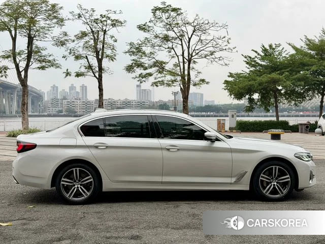 BMW 5 series id 4328832 из Китая 11