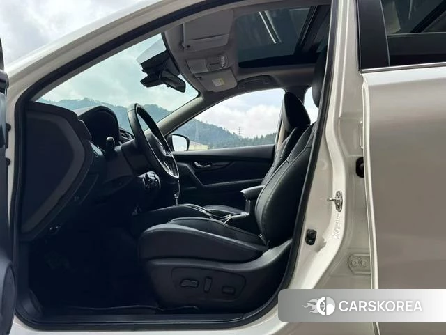 Nissan Qijun 2023 Белый из Китая, фото 3