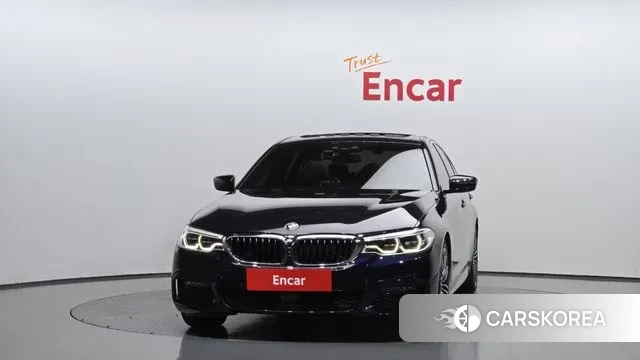 BMW 5 Series (G30) id 3193081 из Кореи 13