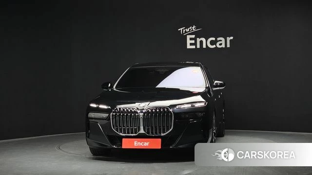 BMW 7 Series (G70) id 4315000 из Кореи 13