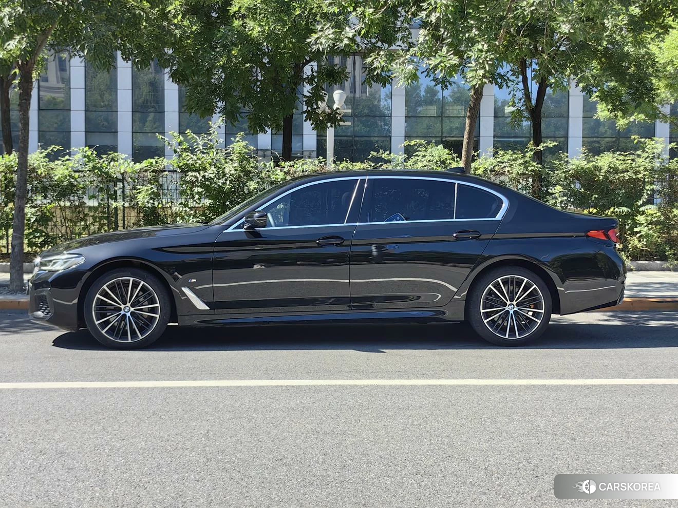 BMW 5 series id 4452118 из Китая 18