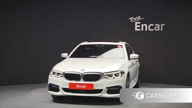 BMW 5 Series (G30) id 3039142 из Кореи 13