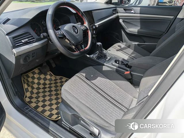 Volkswagen Lavida 2021 Белый из Китая, фото 3