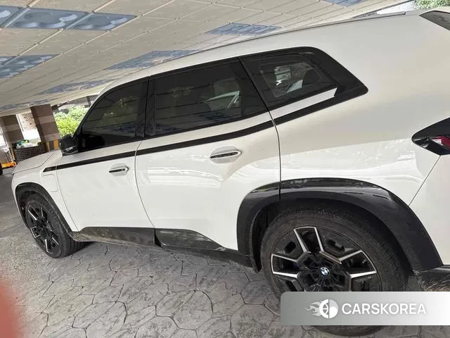 BMW XM (G09) 2024 Белый из Кореи, фото 3