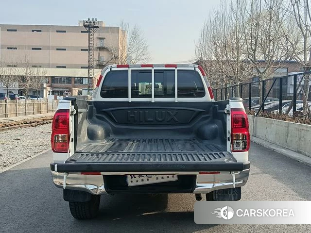 Toyota Hilux id 4235048 из Китая 18