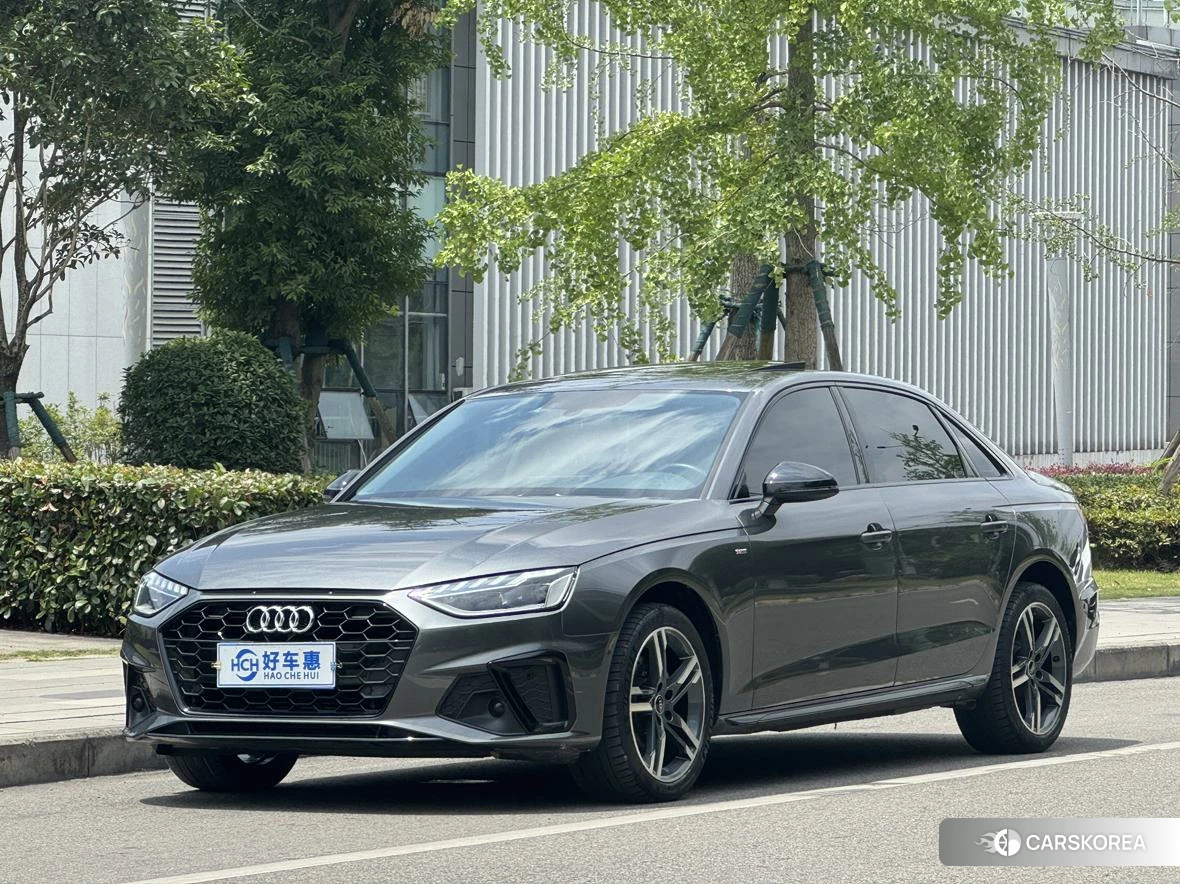 Audi A4L 2021 Темно-серый из Китая, фото 5