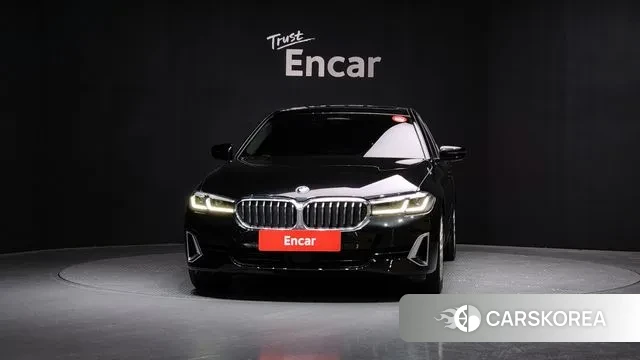 BMW 5 Series (G30) id 3550557 из Кореи 13