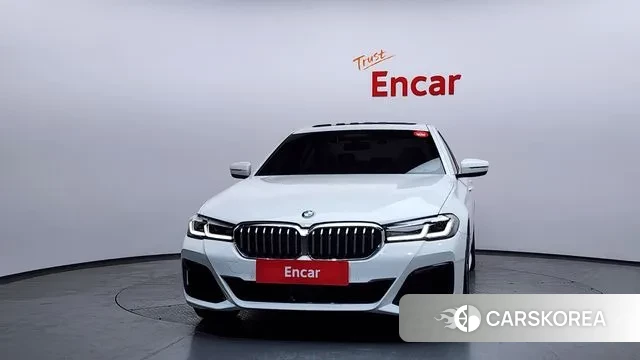 BMW 5 Series (G30) id 3519542 из Кореи 13