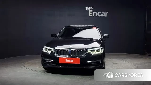 BMW 5 Series (G30) id 3687176 из Кореи 13