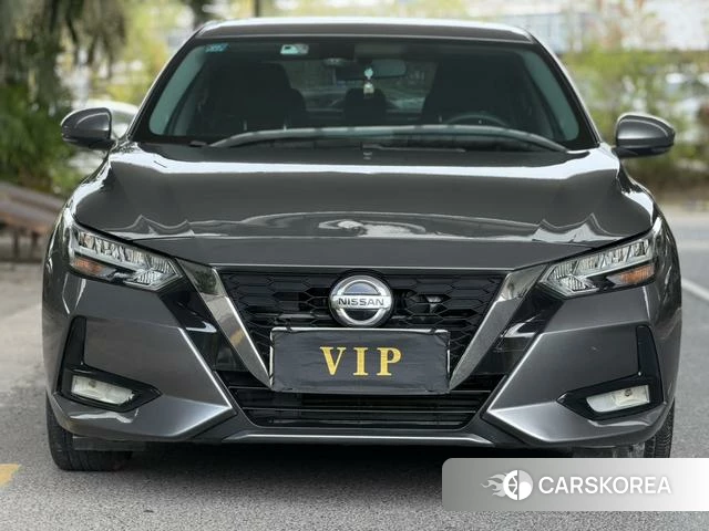 Nissan Xuan Yi 2022 Темно-серый из Китая, фото 5