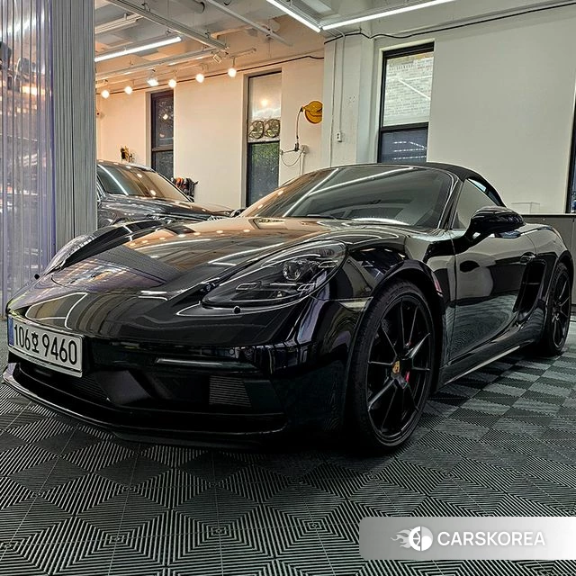 Porsche 718 Boxster 2025 Черный из Кореи, фото 3