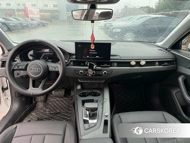 Audi A4L 2022 Белый из Китая, фото 3