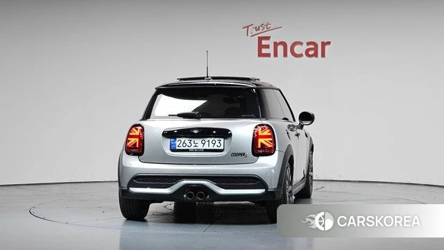 Mini Cooper S id 4243610 из Кореи 23