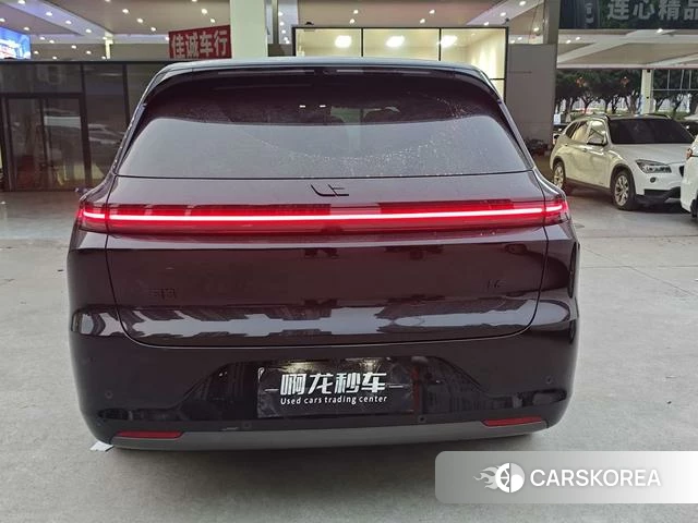 Ideal car Ideal L6 2025 Черный из Китая, фото 3