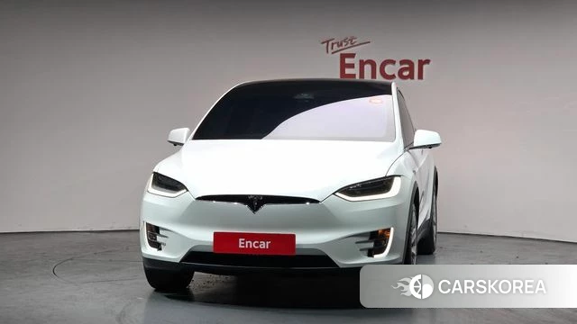 Tesla Model X id 3820526 из Кореи 13