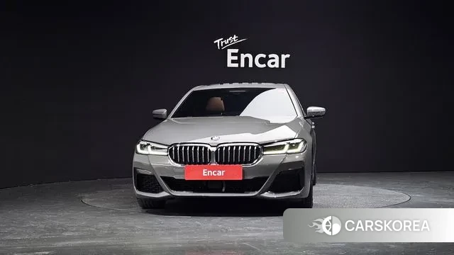 BMW 5 Series (G30) id 3753589 из Кореи 13