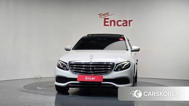 Mercedes-Benz E-Class W213 id 4435754 из Кореи 23
