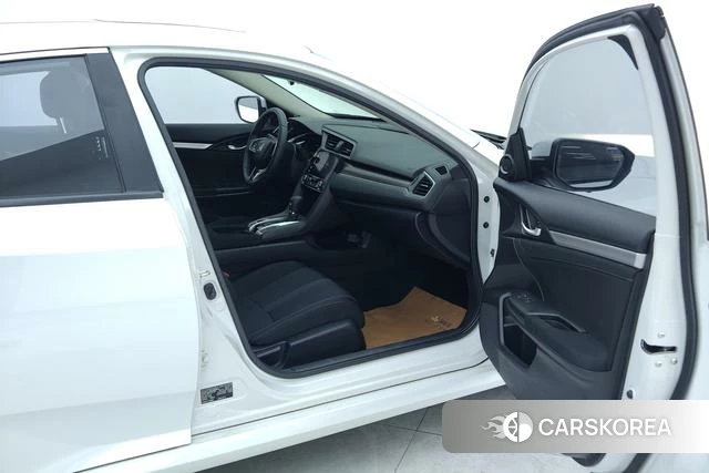 Honda Civic id 4301808 из Китая 10