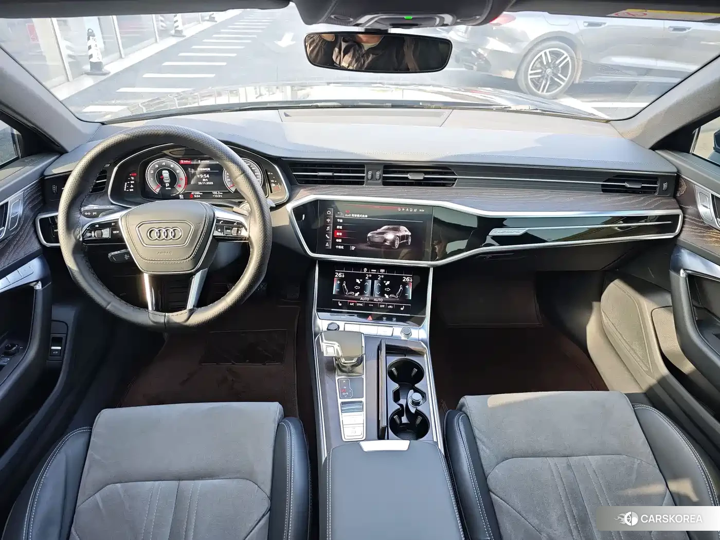 Audi A6L 2023 Черный из Китая, фото 3