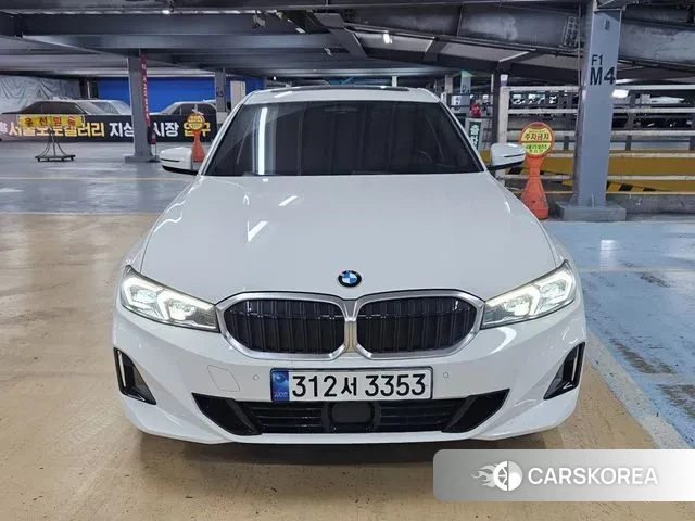 BMW 3 Series (G20) 2022 Белый из Кореи, фото 3
