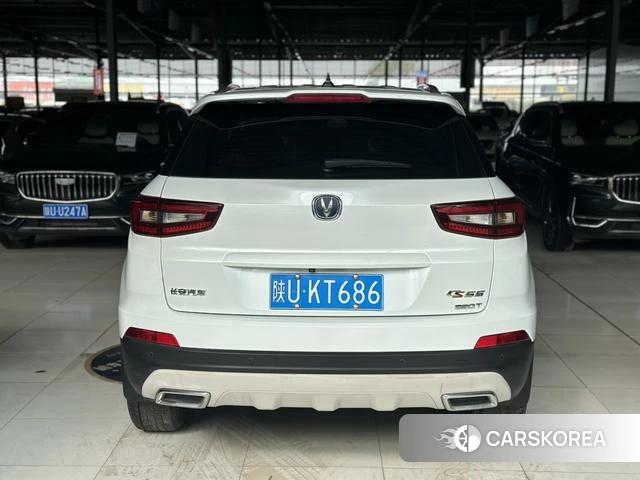 Chang'an CS55 2021 Белый из Китая, фото 4