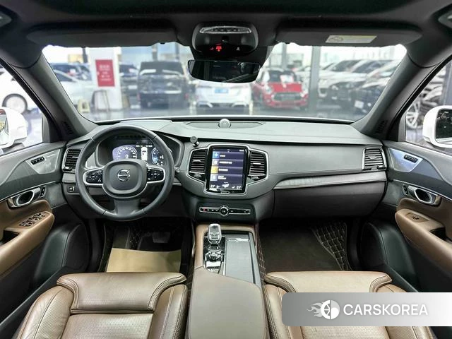 Volvo XC90 2022 Белый из Китая, фото 3