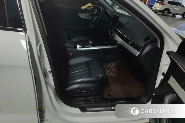 Audi A4L id 4336148 из Китая 10
