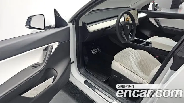 Tesla Model Y id 2671746 из Кореи 13