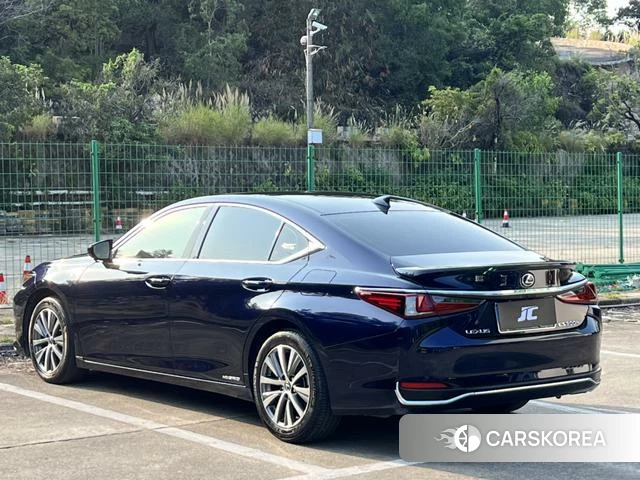 Lexus ES 2021 Синий из Китая, фото 4