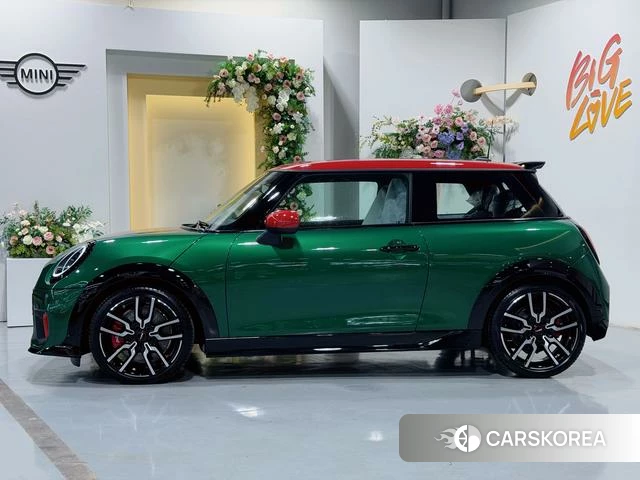 MINI JCW 2026 Зеленый из Китая, фото 5