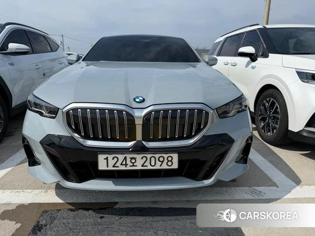 BMW 5 Series (G60) id 4762029 из Кореи 13