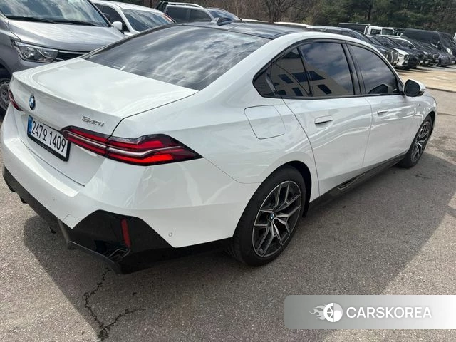 BMW 5 Series (G60) id 3863870 из Кореи 5