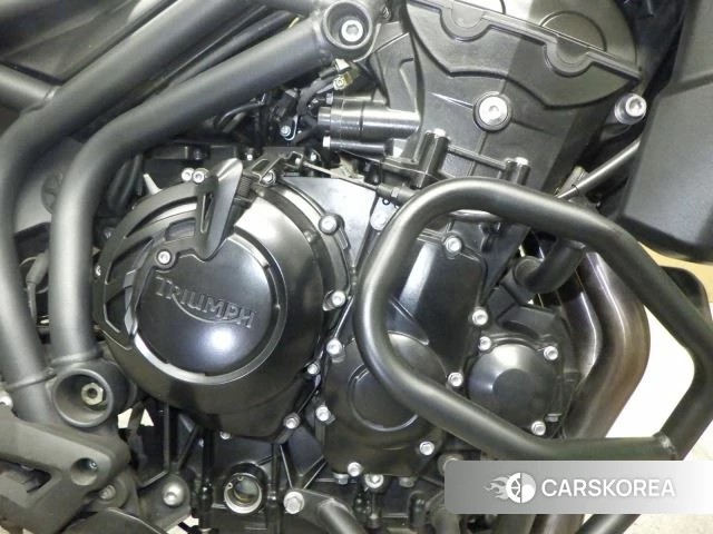 Engine photo